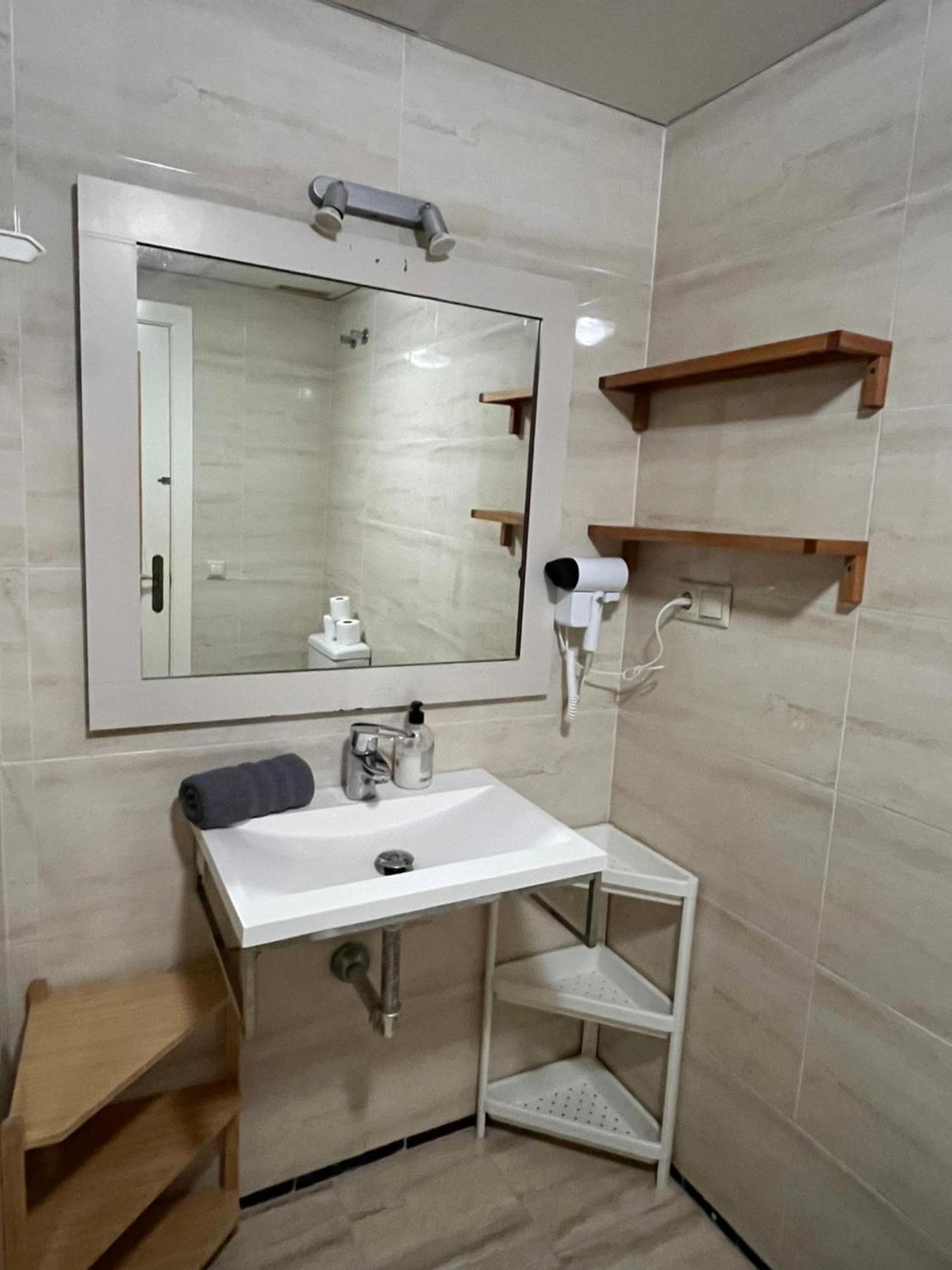 El Torcal Luxury Apartment With Free Parking مالقة المظهر الخارجي الصورة