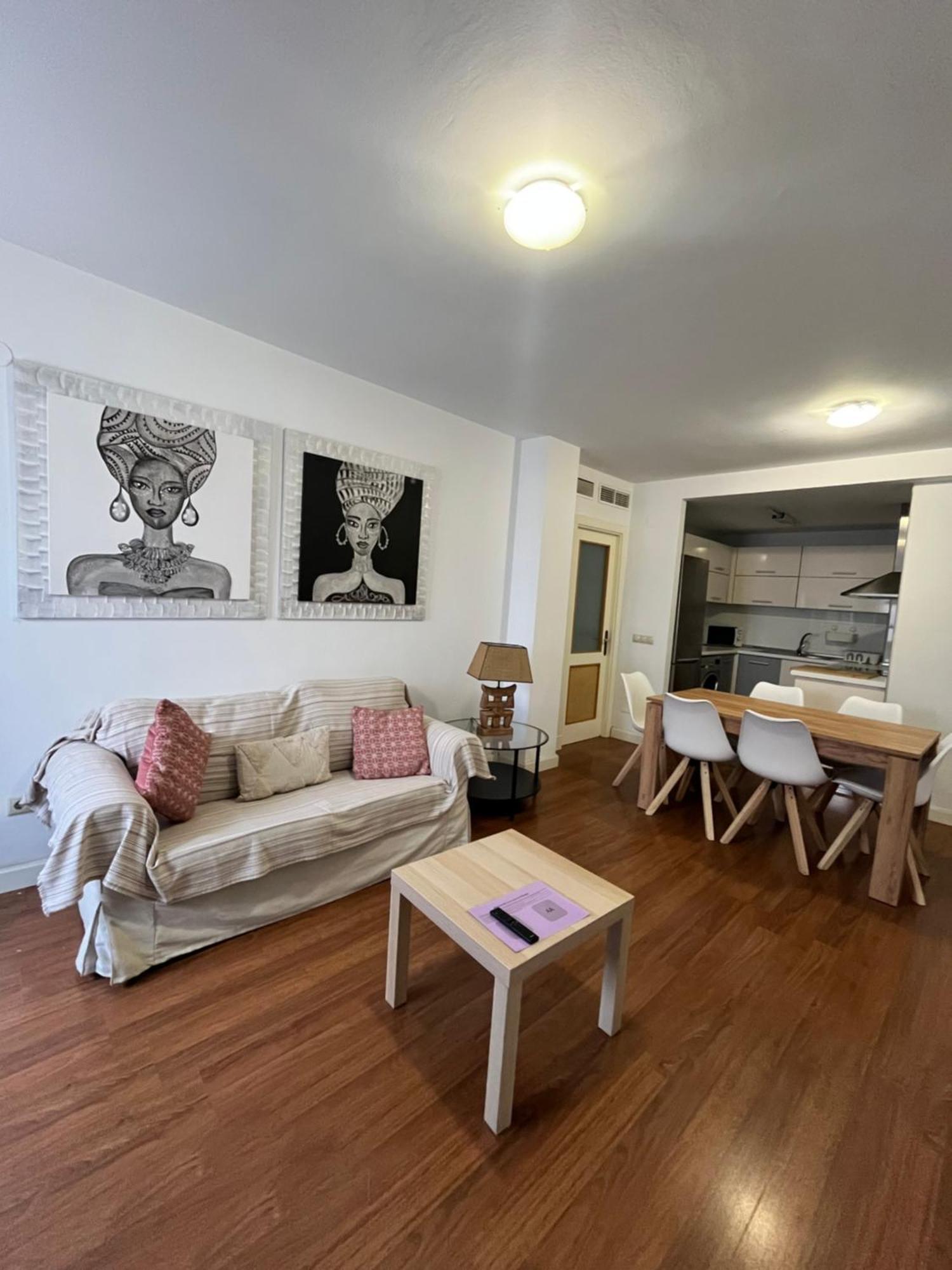 El Torcal Luxury Apartment With Free Parking مالقة المظهر الخارجي الصورة